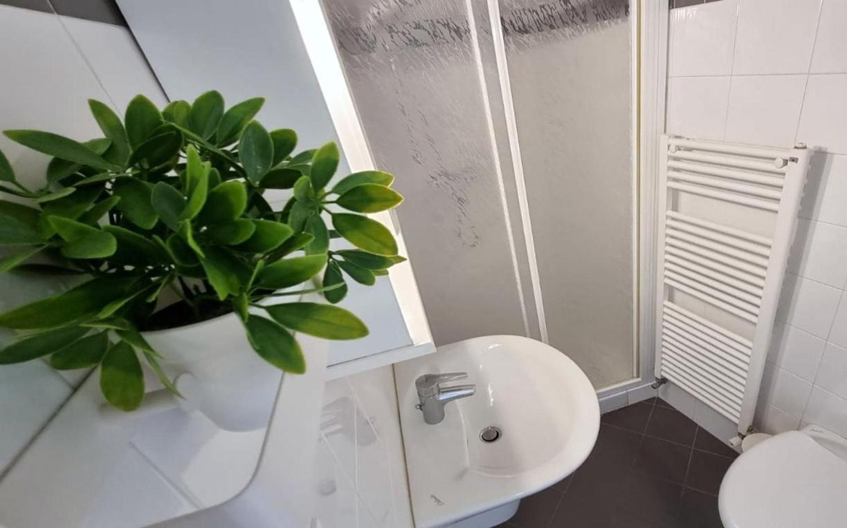 Appartamento Peschiera Peschiera del Garda Ngoại thất bức ảnh