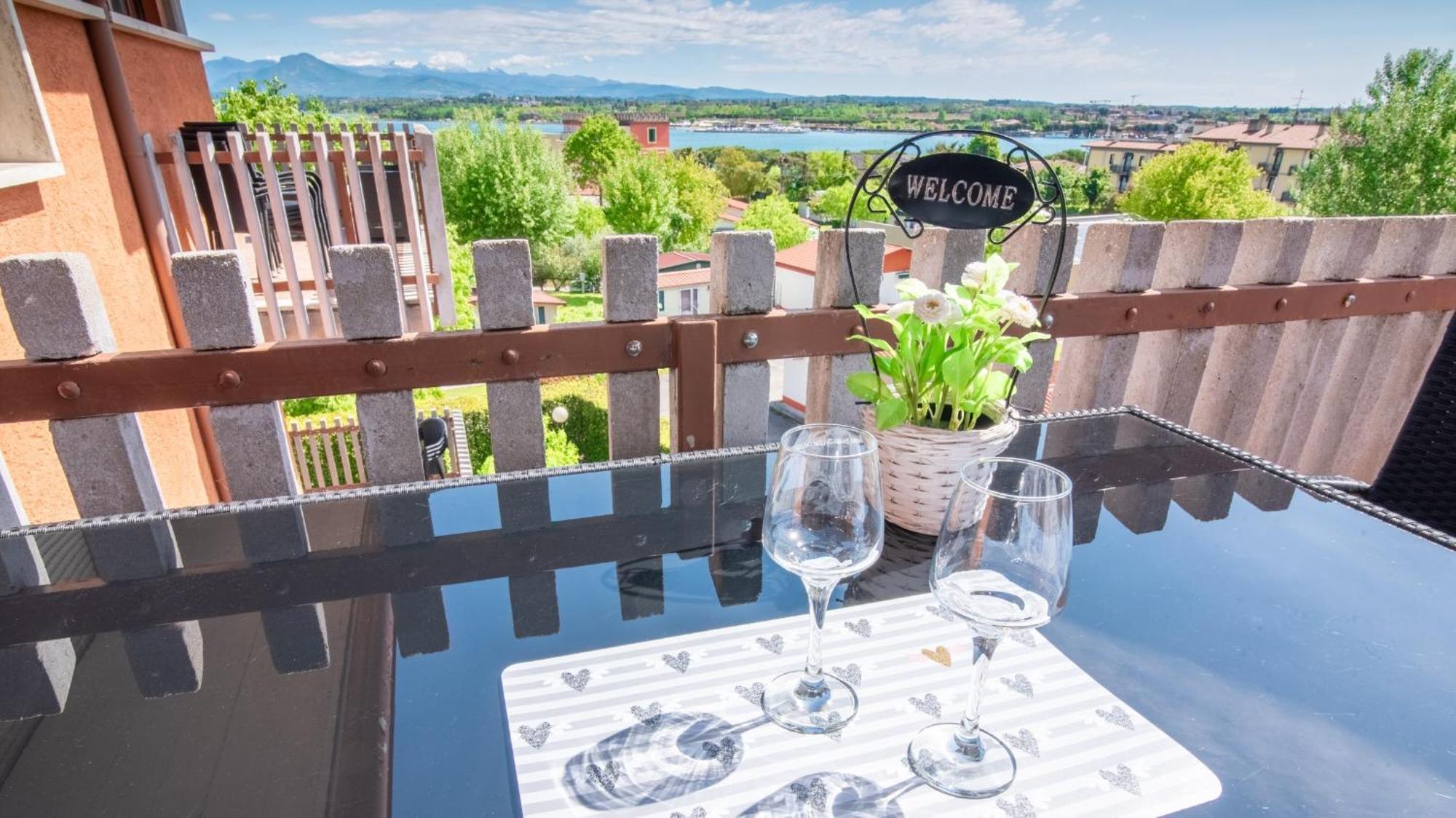 Appartamento Peschiera Peschiera del Garda Ngoại thất bức ảnh